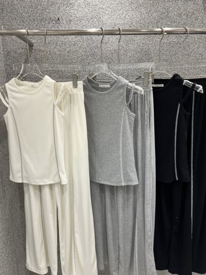 UNA/THE MAY韓國東大門直郵女士新品推薦熱賣人氣套裝套裝THEMAY/UNA套裝圖色3左三色