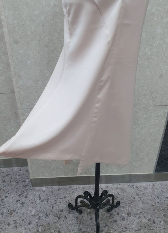 HIGH HEELS東大門實拍韓國女士新品26夏季人氣熱賣長裙緞HIGH HEELS長裙