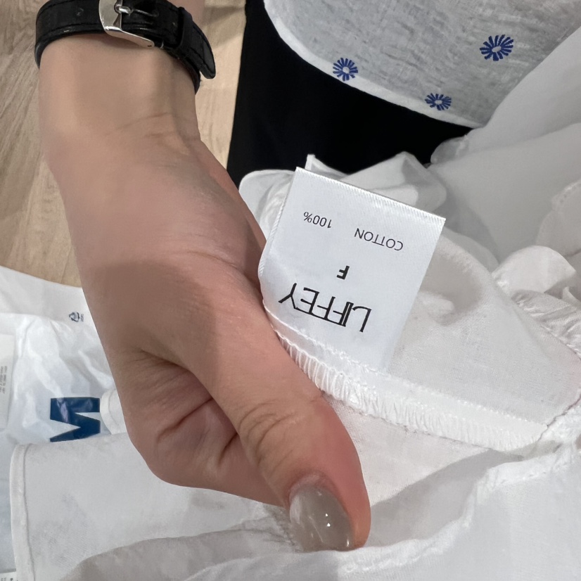 LIFFEY韓國代購女裝新品推薦26夏季職業熱賣26春夏襯衫蕾絲衫LIFFEY襯衫/蕾絲衫