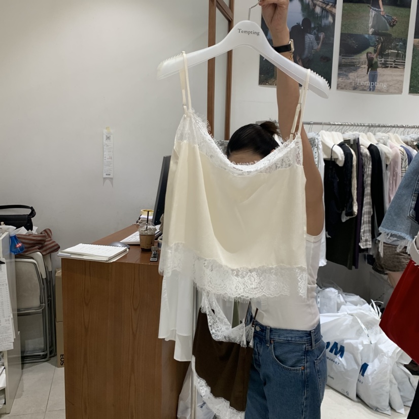 TEMPTING韓國直郵實拍女士新款時尚推薦吊帶背心蕾絲緞面TEMPTING吊帶/背心圖色1