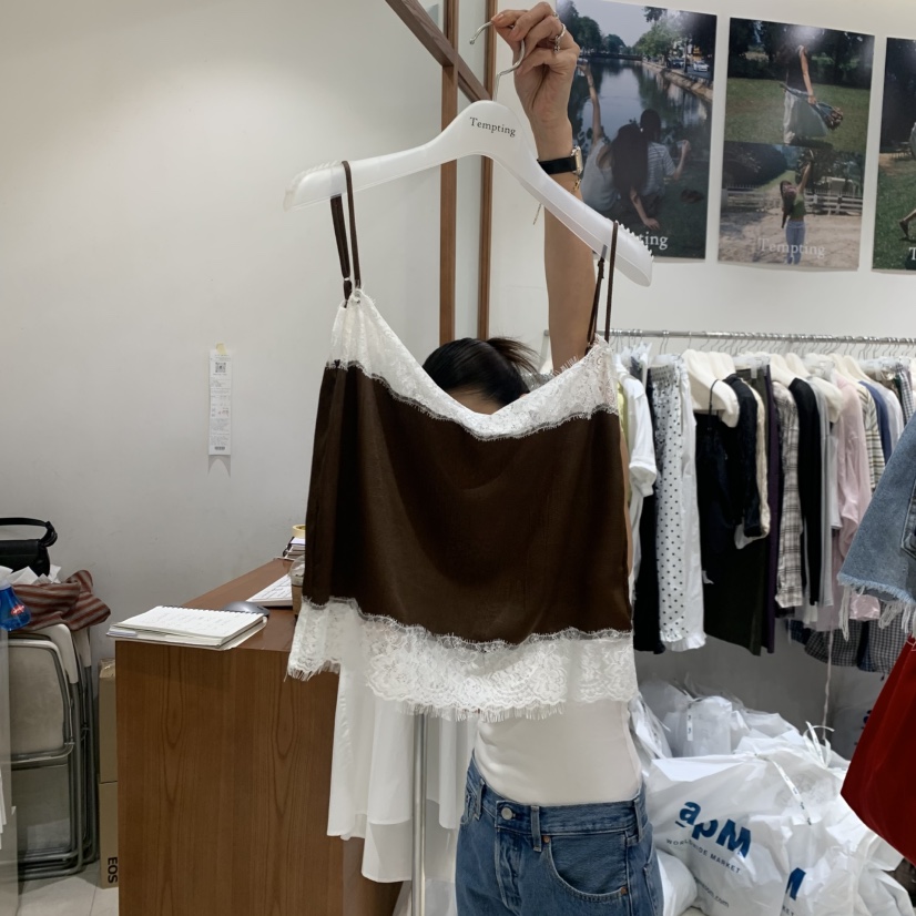 TEMPTING韓國直郵實拍女士新款時尚推薦吊帶背心蕾絲緞面TEMPTING吊帶/背心圖色2
