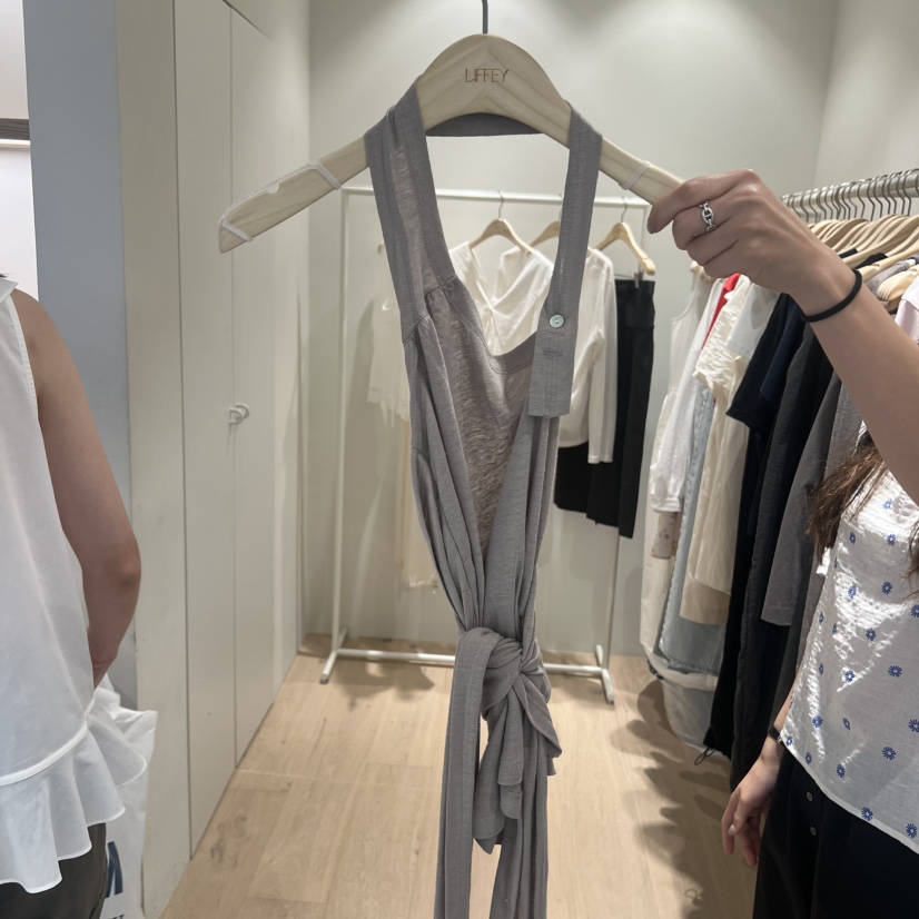 LIFFEY韓國東大門直郵女士新款休閑吊帶背心露背亞麻無袖LIFFEY吊帶/背心圖色1