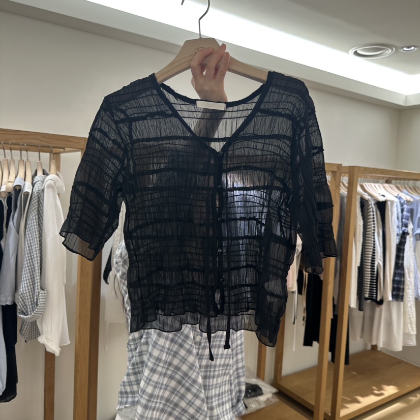 TIZZI東大門實拍韓國女裝新品時尚職業熱賣26春夏襯衫蕾絲衫LTIZZI襯衫/蕾絲衫圖色2