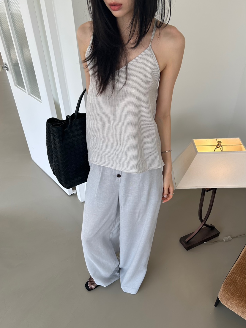 ME MO韓國東大門代購女裝新品推薦職業熱賣人氣吊帶背心ME MO吊帶/背心