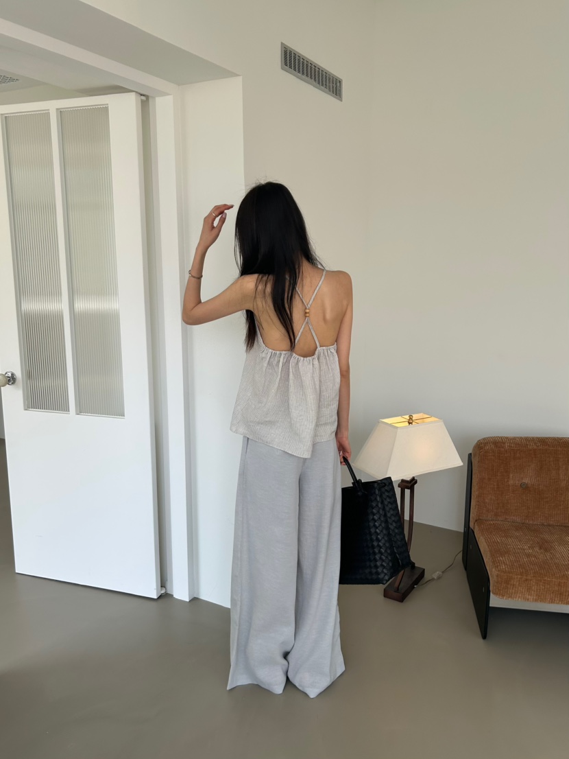 ME MO韓國東大門代購女裝新品推薦職業熱賣人氣吊帶背心ME MO吊帶/背心