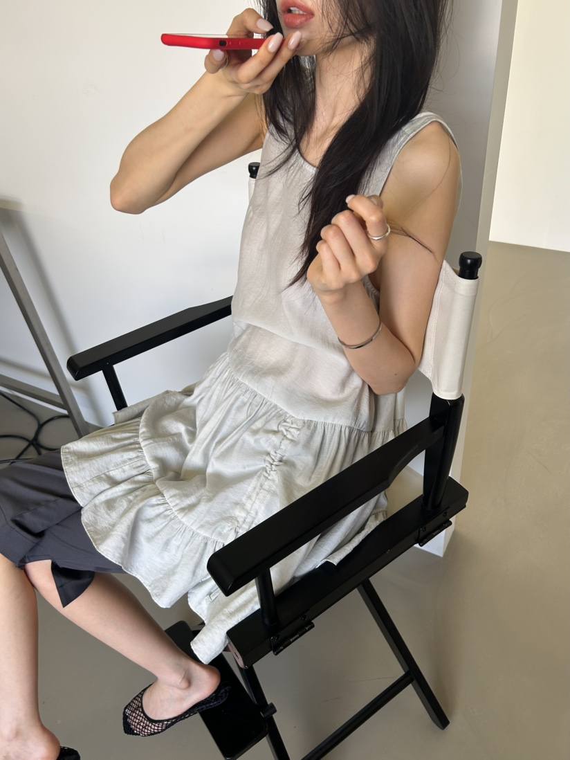 ME MO韓國東大門直郵女裝新品職業推薦時尚熱賣26春夏連衣裙ME MO連衣裙
