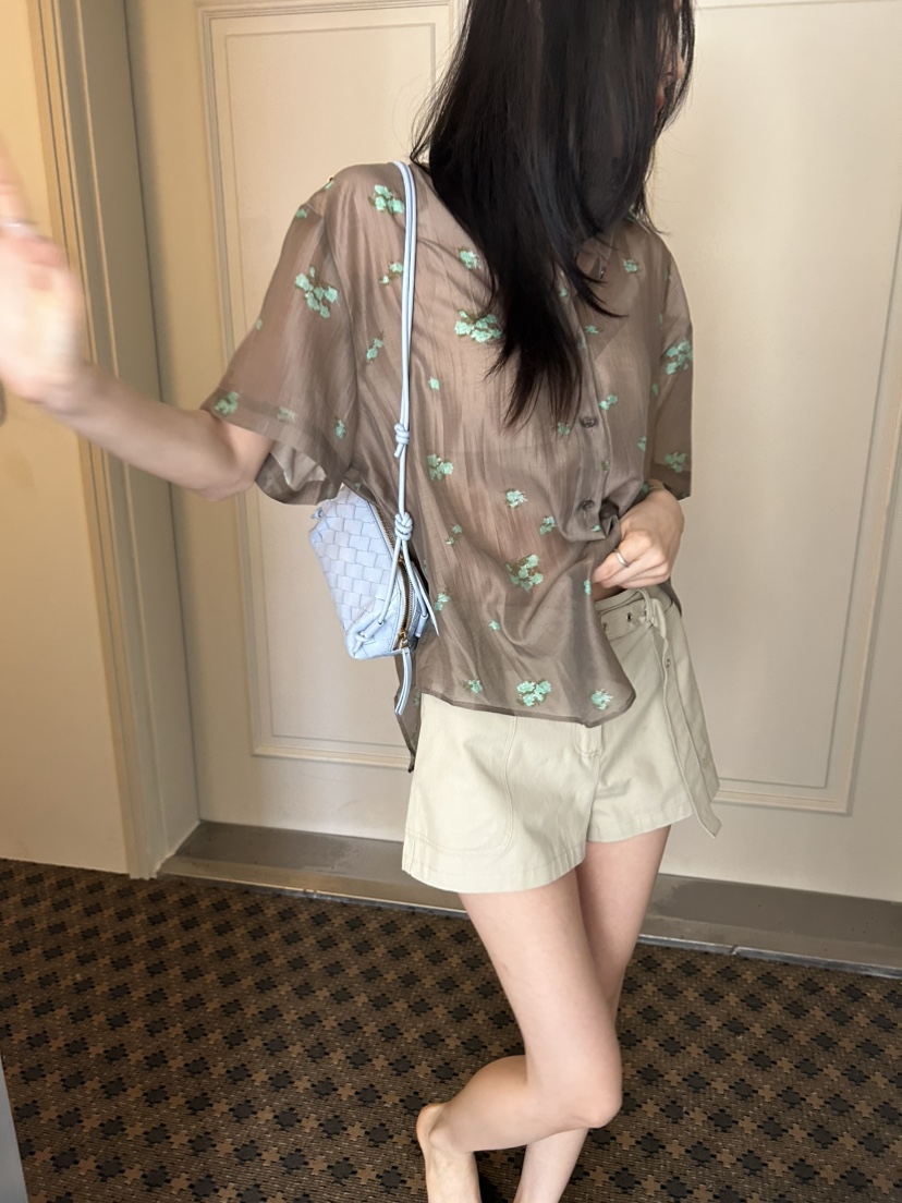 ME MO韓國代購女裝新款推薦26夏季時尚職業休閑襯衫蕾絲衫ME MO襯衫/蕾絲衫