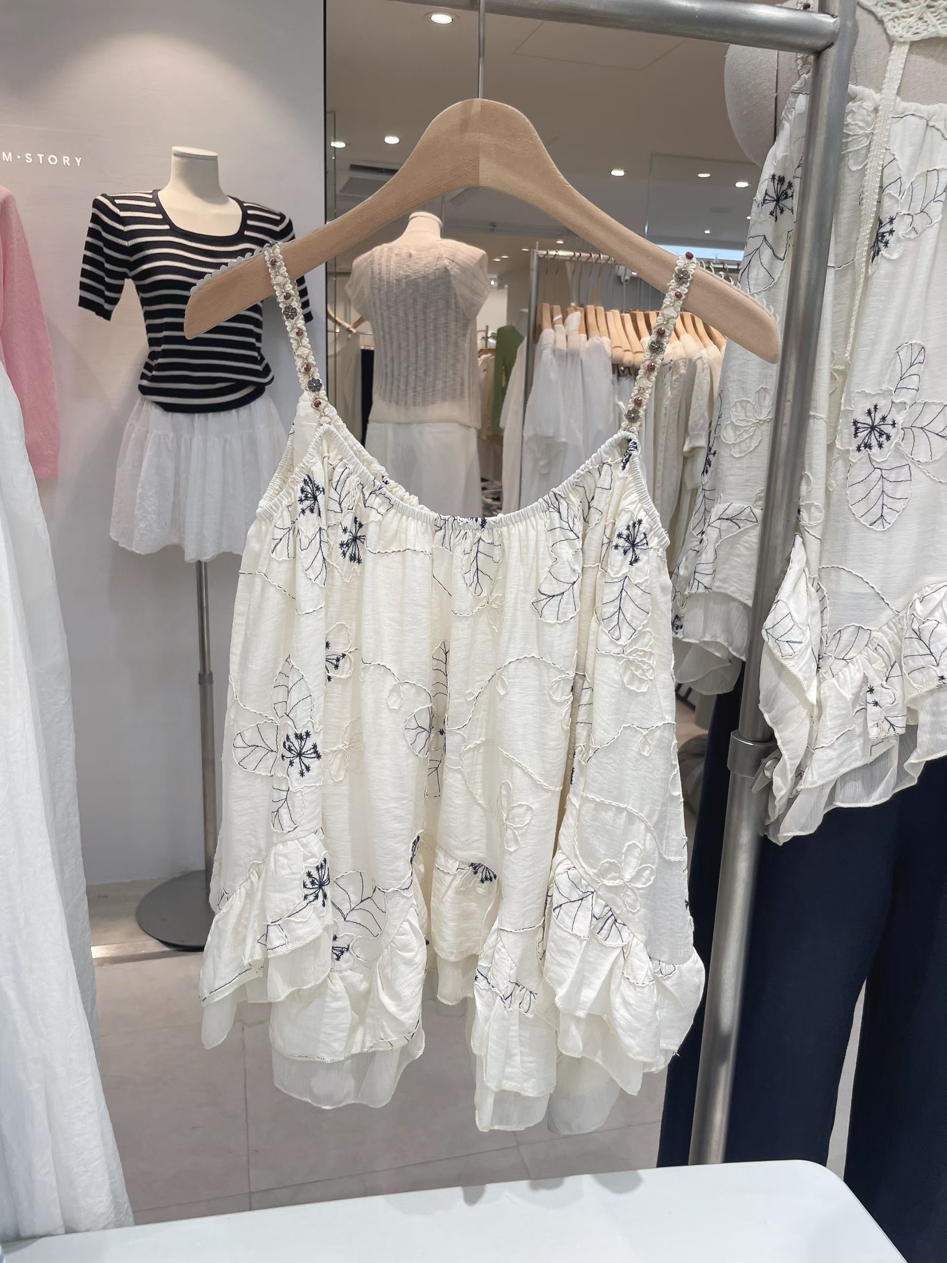 CELLONA韓國東大門代購女裝新品26夏季推薦人氣吊帶背心無袖CELLONA吊帶/背心圖色1