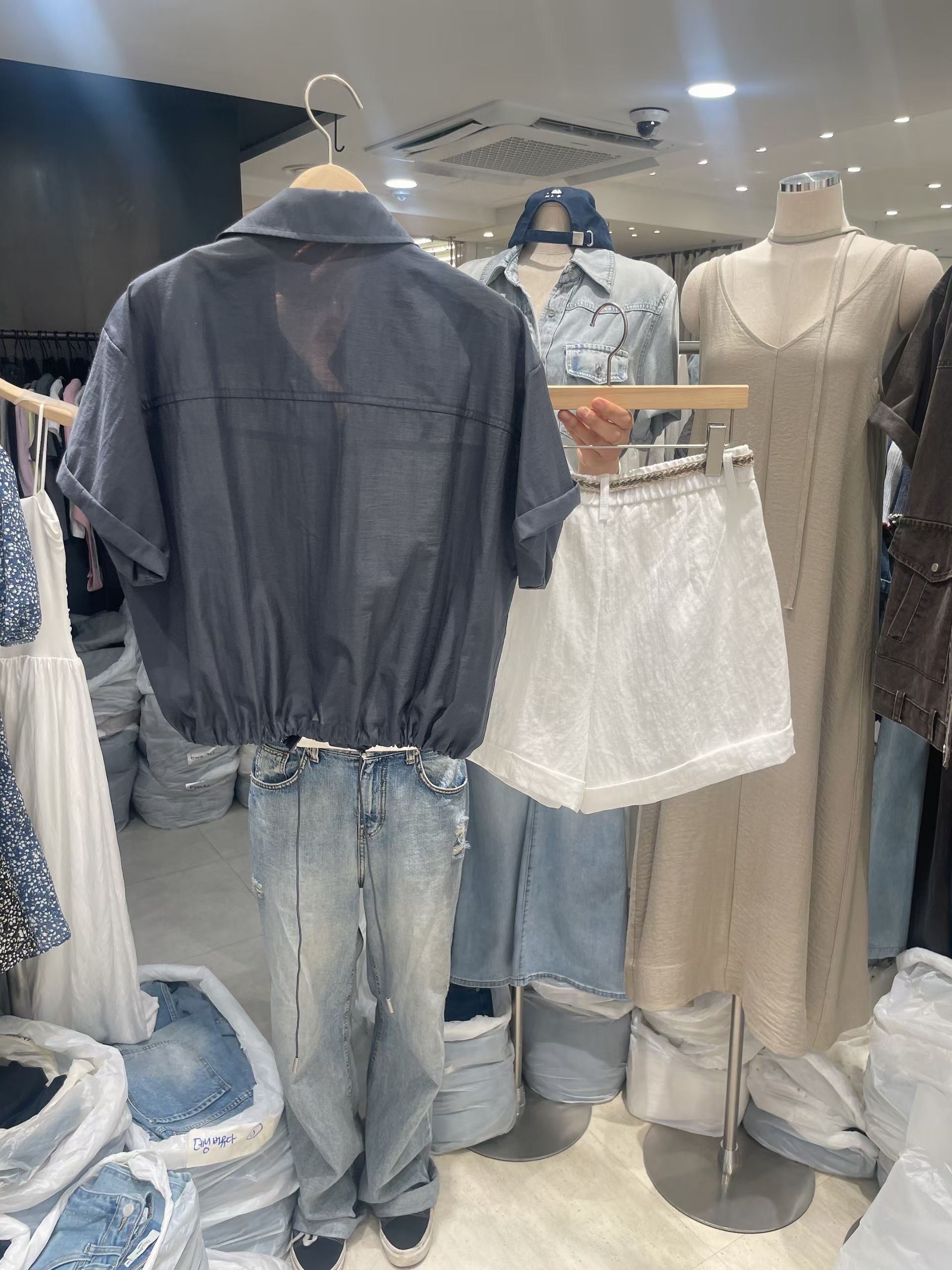 CELLONA東大門實拍韓國女裝新品人氣職業26春夏襯衫蕾絲衫SCELLONA襯衫/蕾絲衫
