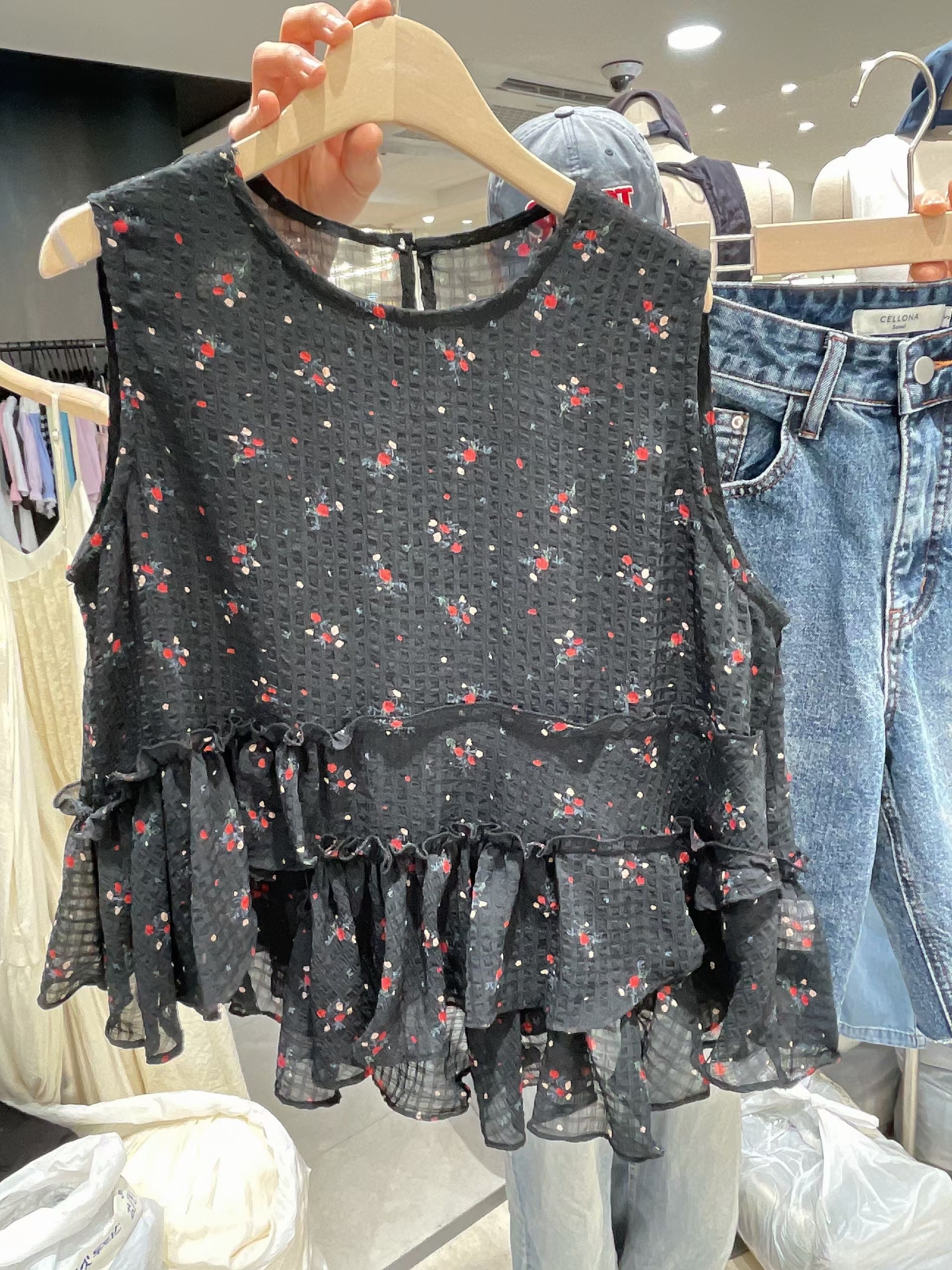 CELLONA韓國直郵實拍女裝新品26夏季26春夏襯衫蕾絲衫花朵LCELLONA襯衫/蕾絲衫圖色2