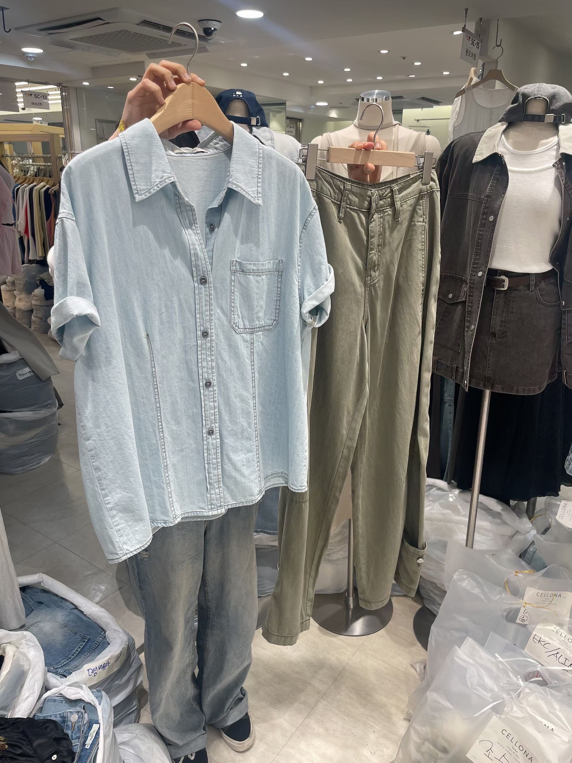 CELLONA韓國直郵實拍女士新品休閑26春夏熱賣26夏季襯衫蕾絲衫CELLONA襯衫/蕾絲衫