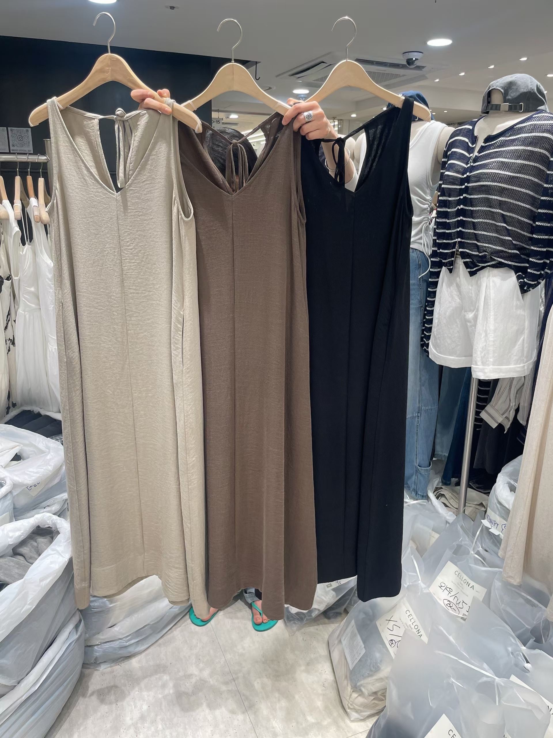 CELLONA東大門實拍韓國女裝新品26春夏時尚職業人氣連衣裙SCELLONA連衣裙