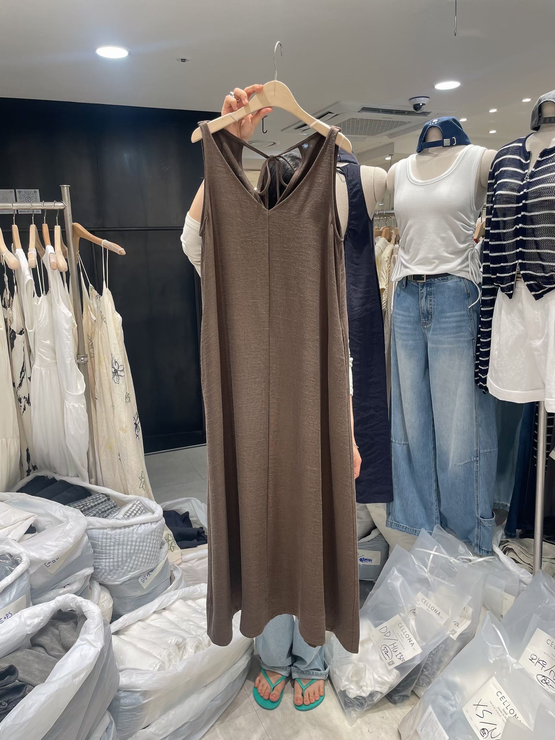 CELLONA東大門實拍韓國女裝新品26春夏時尚職業人氣連衣裙SCELLONA連衣裙圖色2