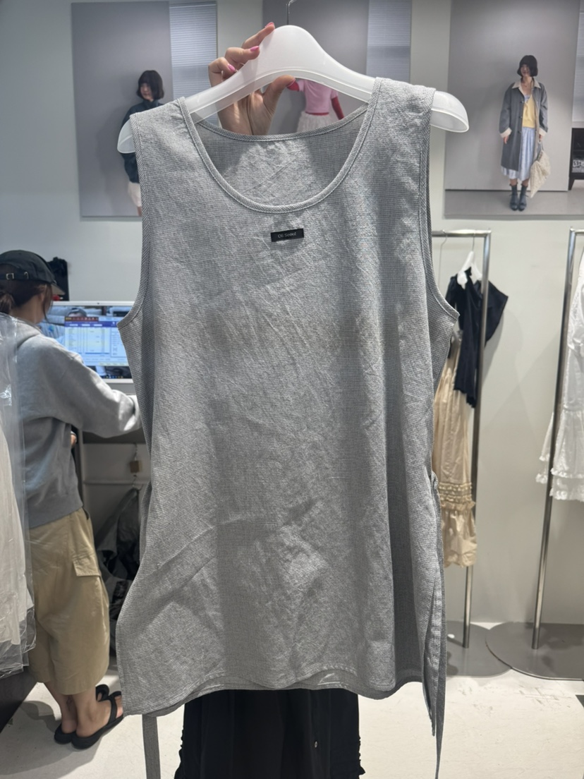 OLI SEOUL韓國東大門代購女士新款26夏季吊帶背心含腰帶LOLI SEOUL吊帶/背心圖色3