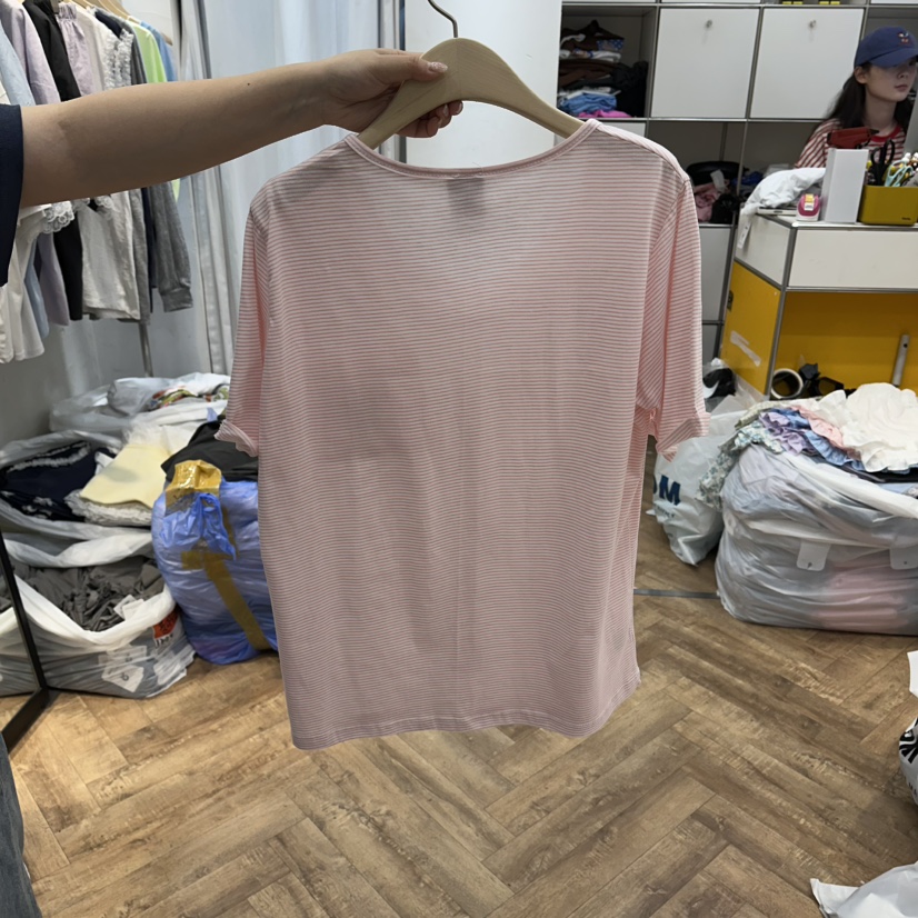 DE LINE東大門實拍韓國女士新品推薦時尚休閑26春夏T恤口袋DE LINET恤