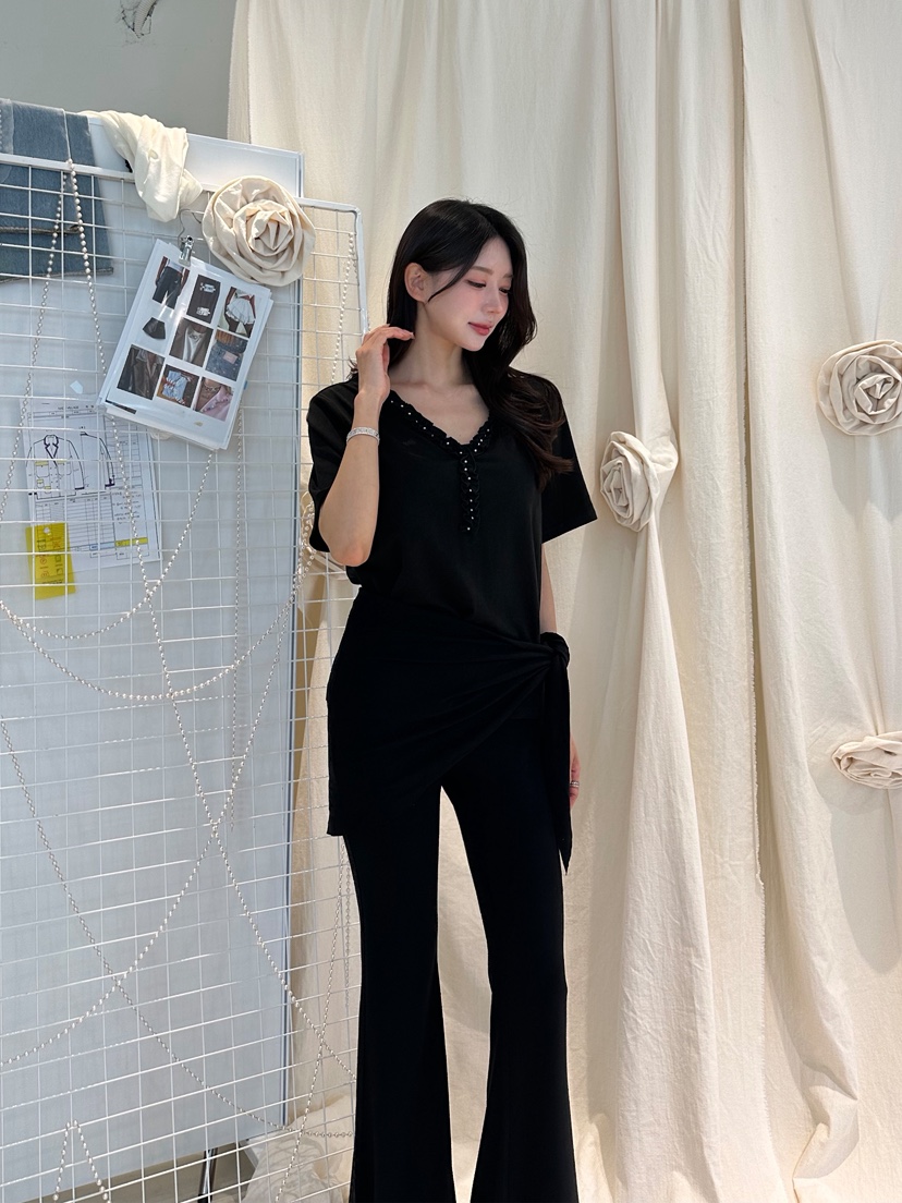 81 MARKET-L東大門實拍韓國女裝新品26夏季人氣推薦T恤81 MARKET-LT恤