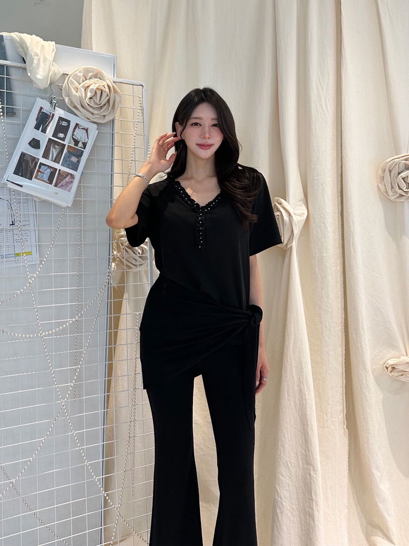81 MARKET-L東大門實拍韓國女裝新品26夏季人氣推薦T恤81 MARKET-LT恤