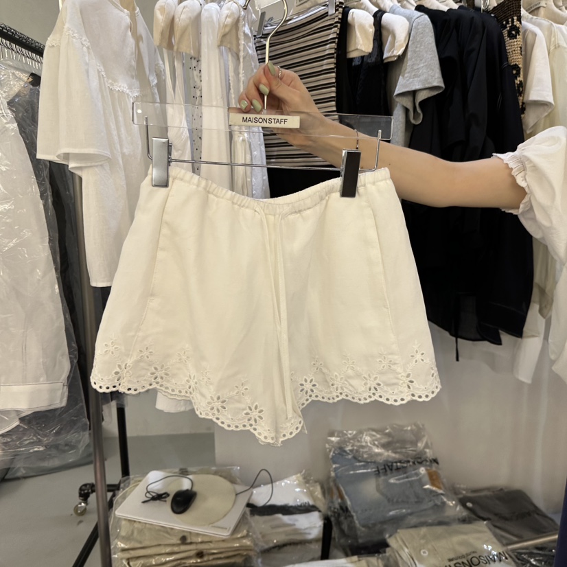 DOUBLE STANDARD/LE SMOKING/MAISONSTAFF東大門實拍韓國女裝新品推薦短褲MAISONSTAFF短褲圖色1