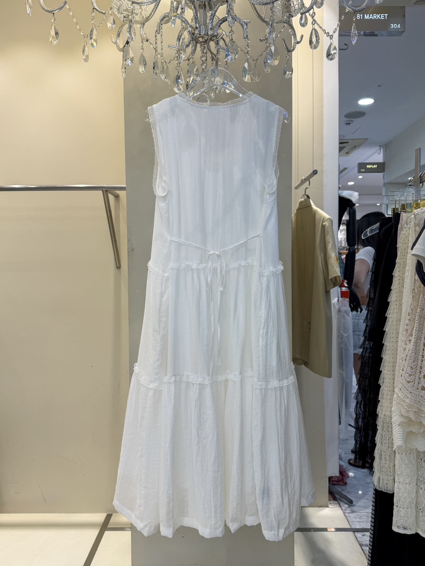 81 MARKET-L韓國直郵實拍女裝新款熱賣職業26春夏連衣裙81 MARKET-L連衣裙
