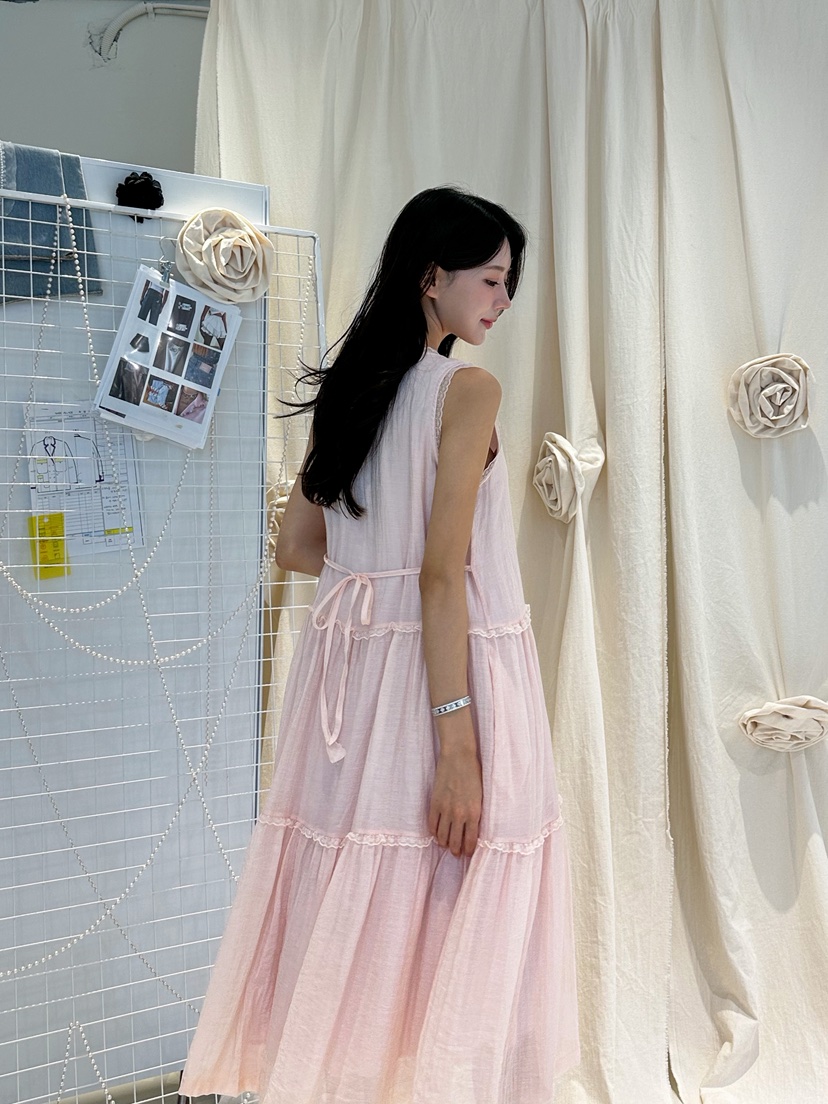81 MARKET-L韓國直郵實拍女裝新款熱賣職業26春夏連衣裙81 MARKET-L連衣裙