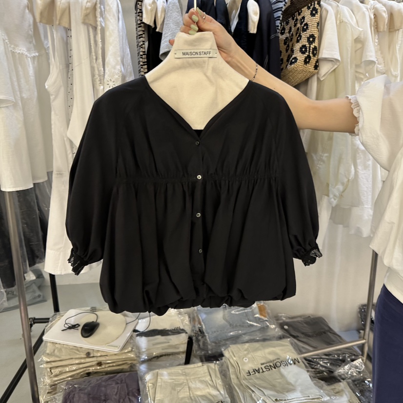 DOUBLE STANDARD/LE SMOKING/MAISONSTAFF韓國東大門直郵女裝新款人氣襯衫蕾絲衫不含內搭MAISONSTAFF襯衫/蕾絲衫圖色2