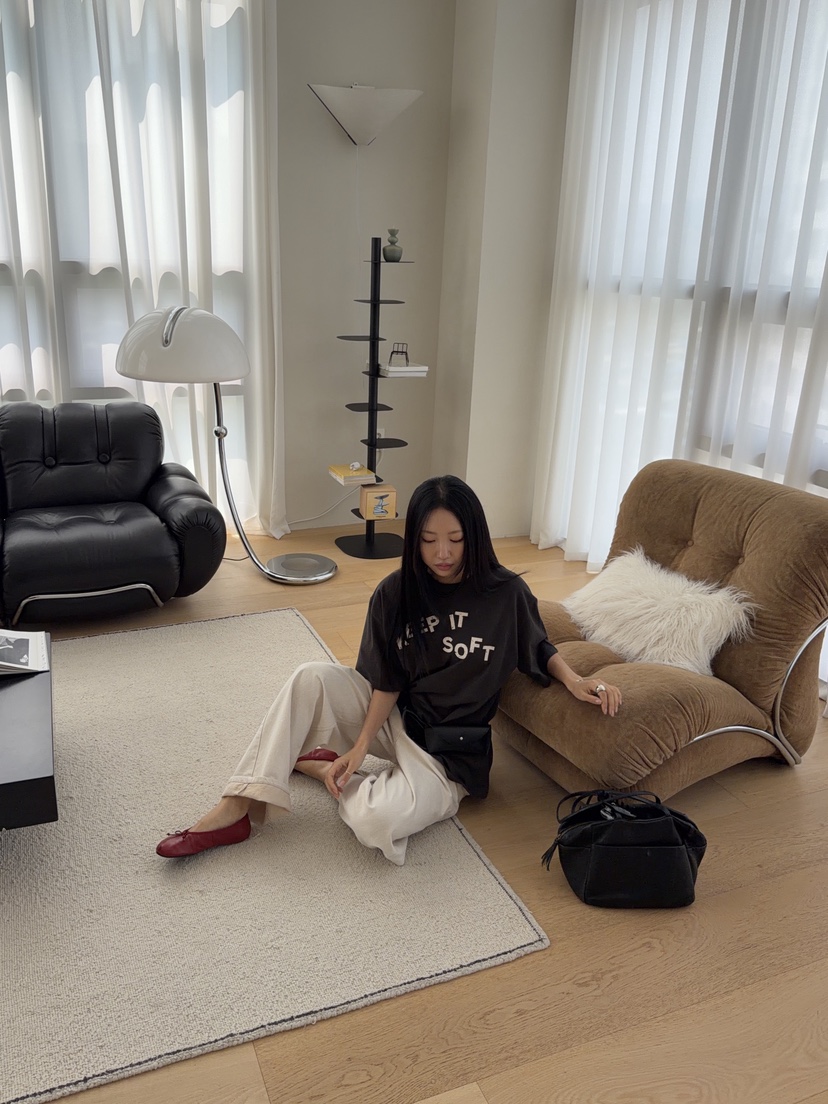 SUNDER MARKET韓國代購女士新品26春夏職業T恤不含內搭腰帶SUNDER MARKETT恤