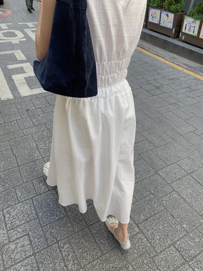 LOFN韓國直郵女裝新品推薦職業休閑熱賣時尚人氣連衣裙OPSLOFN連衣裙