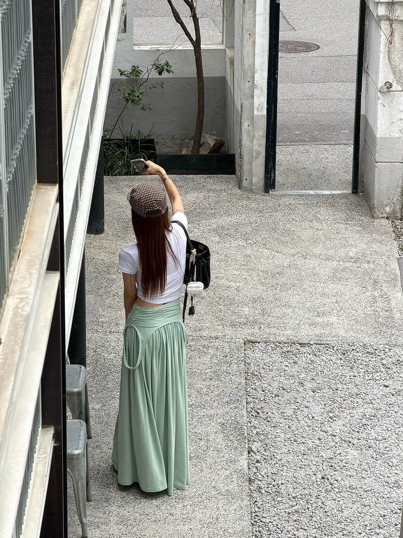 REVE CITE-L韓國代購女士新品熱賣人氣26春夏長裙喇叭形REVE CITE-L長裙