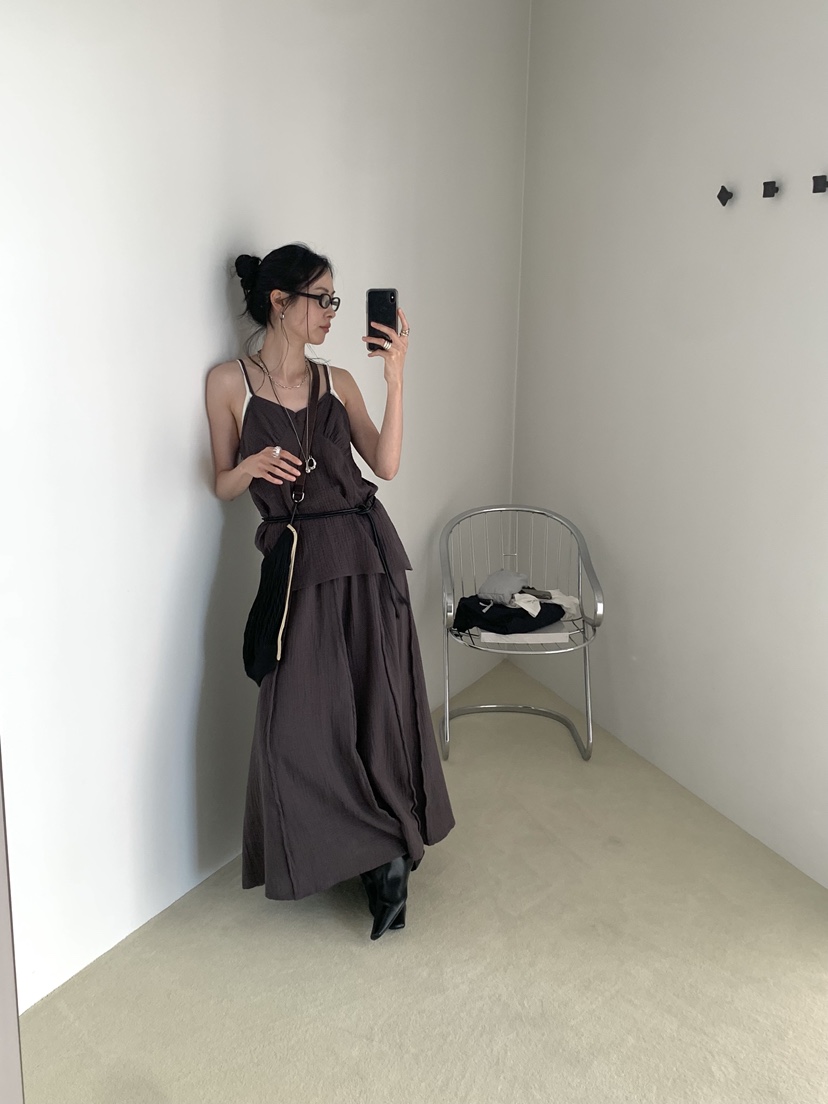 LOFN韓國直郵女士新品熱賣推薦26春夏職業人氣休閑長裙SKLOFN長裙