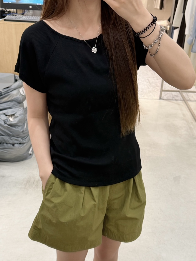 THE EYL東大門實拍韓國女士新品時尚推薦休閑26春夏人氣T恤THE EYLT恤