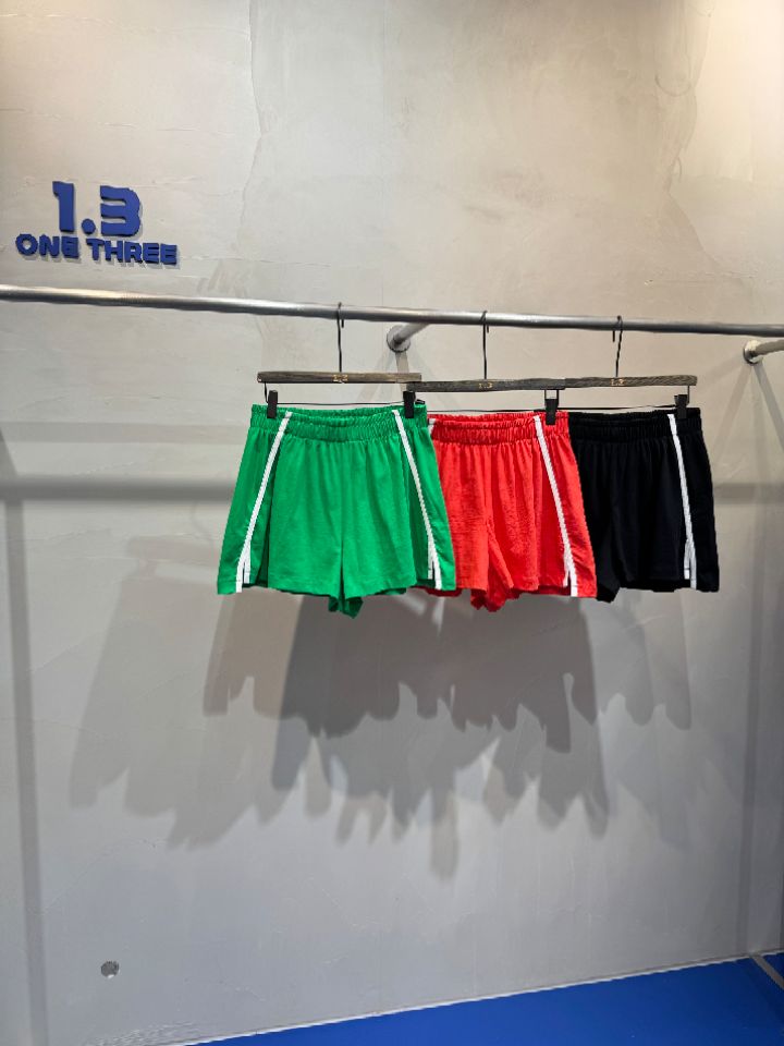 1.3韓國東大門直郵女裝新品休閑推薦熱賣套裝套裝撞色無袖1.3_ONE THREE套裝