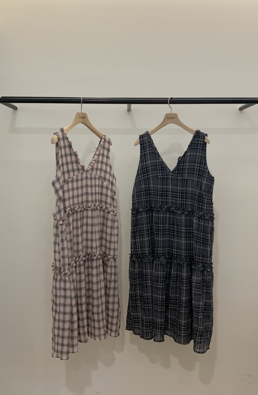 LA CREME韓國東大門直郵女士新款26春夏連衣裙OPS荷葉邊格子LA CREME連衣裙