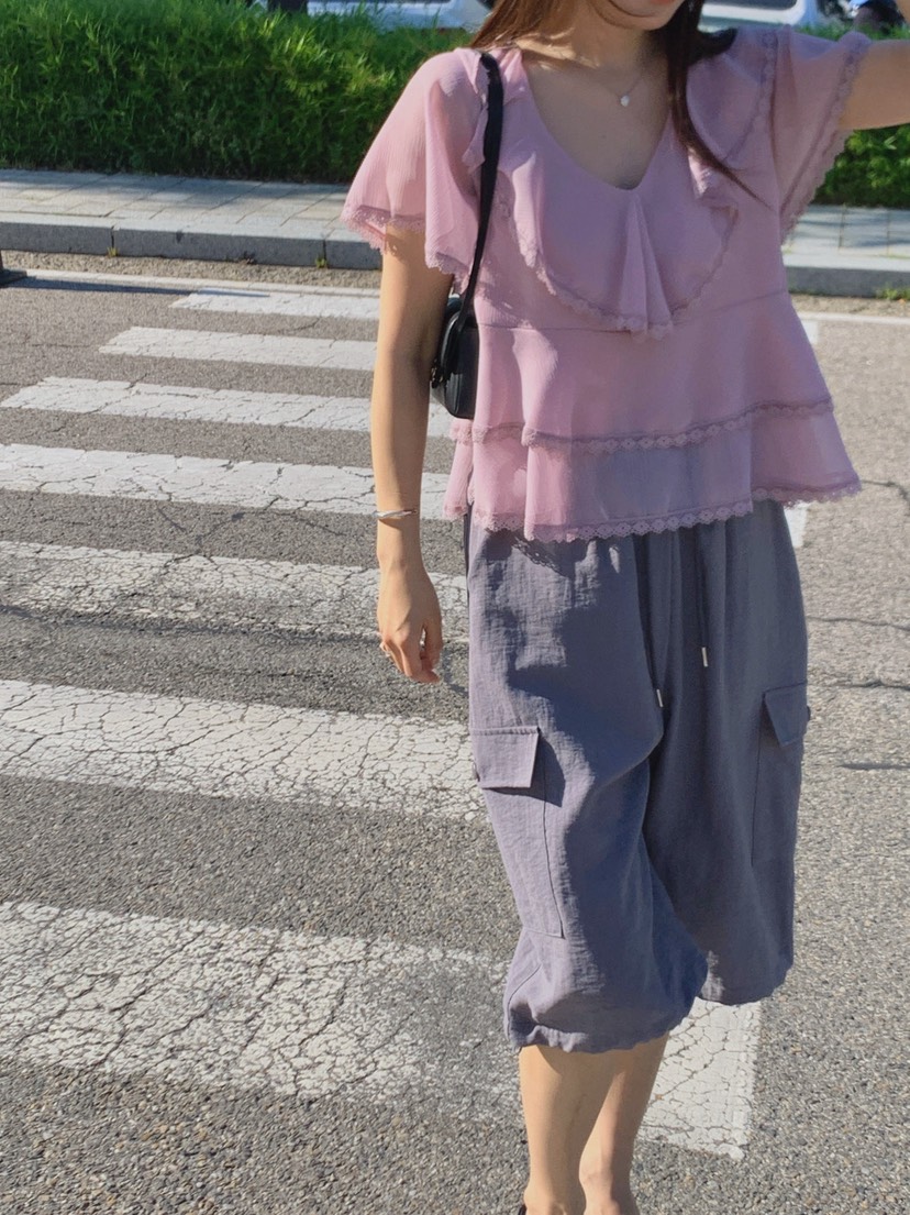 LA CREME韓國直郵實拍女士新款時尚休閑襯衫蕾絲衫BL雪紡LA CREME襯衫/蕾絲衫