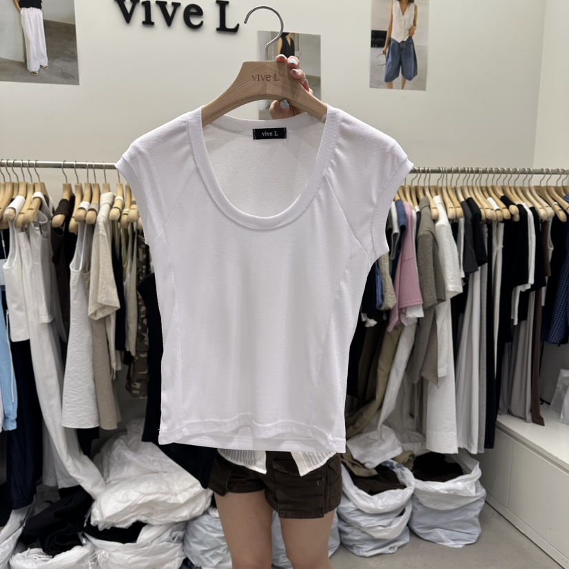 VIVEL韓國直郵實拍女裝新品人氣時尚休閑熱賣推薦26夏季T恤VIVE LT恤圖色1