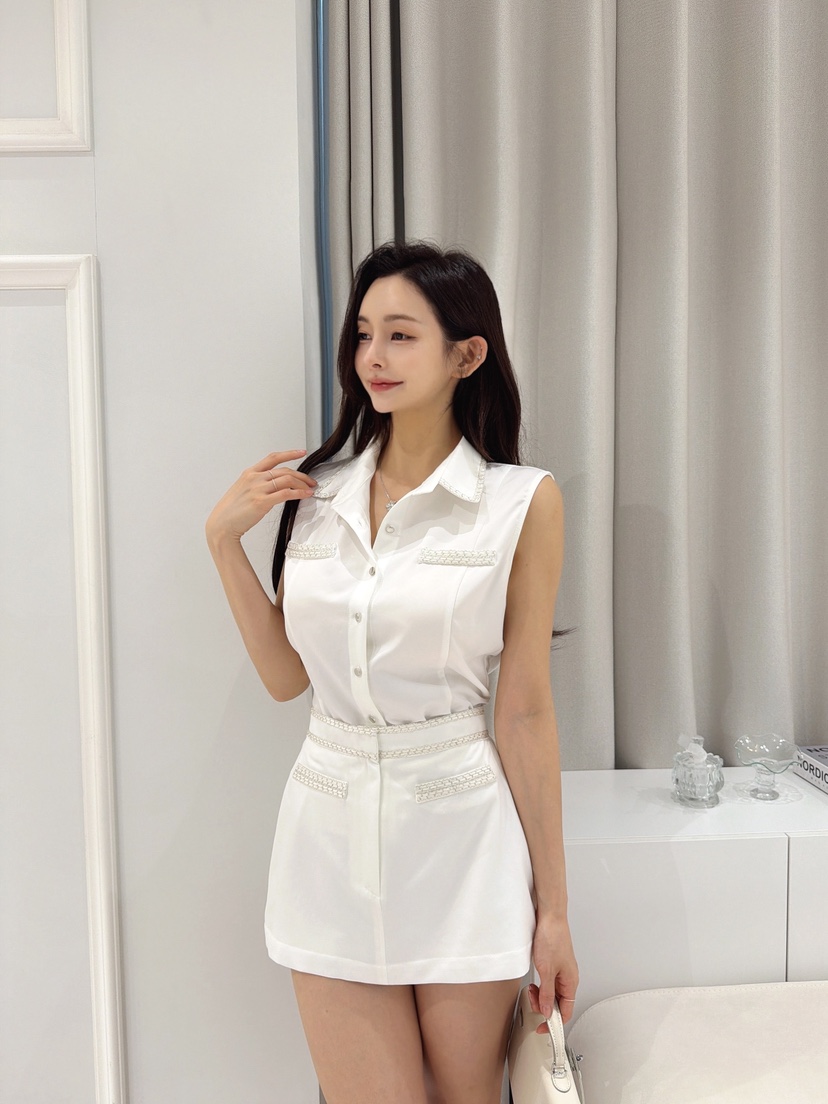 CLOTH韓國直郵實拍女裝新品26夏季熱賣休閑吊帶背心BL緞面CLOTH吊帶/背心