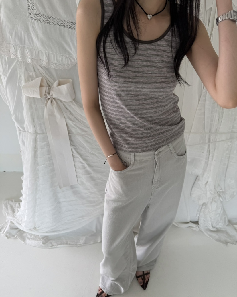 HOWDY/FACT THE NERD韓國東大門直郵女裝新款推薦牛仔褲HOWDY/FACT THE NERD牛仔褲