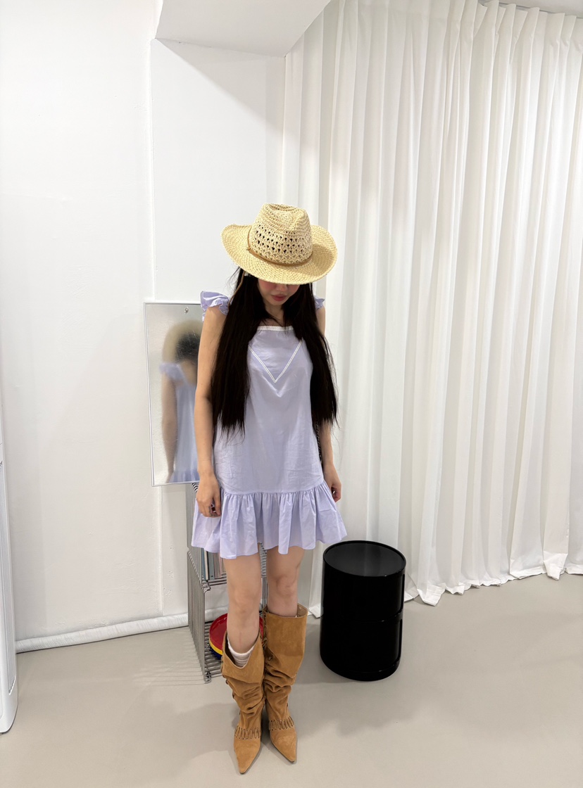 PLATFORM-L韓國東大門直郵女裝新款人氣連衣裙不含配飾復古PLATFORM連衣裙