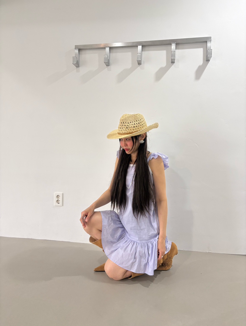 PLATFORM-L韓國東大門直郵女裝新款人氣連衣裙不含配飾復古PLATFORM連衣裙