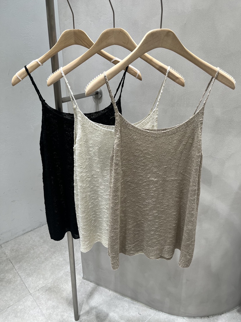 EVERCOMMERCE METICULOUSLY DESIGNED韓國直郵實拍女裝新品人氣吊帶背心EVERCOMMERCE METICULOUSLY DESIGNED吊帶/背心