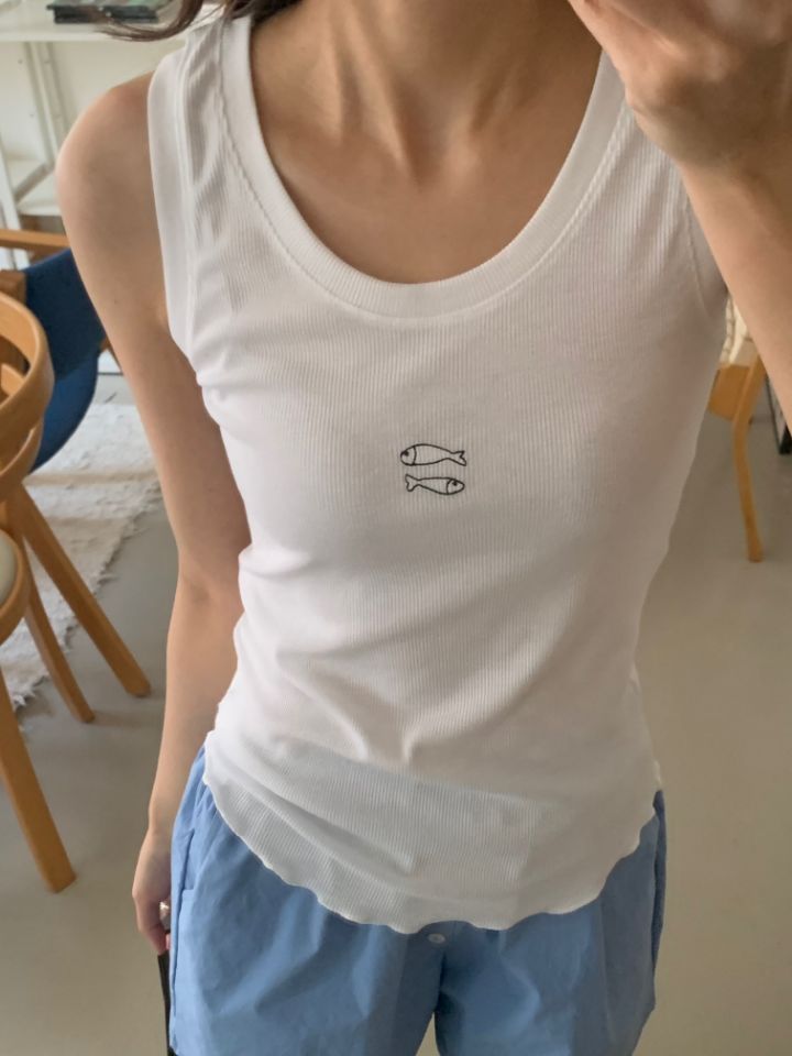 KOMOREBI韓國直郵女裝新品職業26夏季推薦吊帶背心刺繡無袖KOMOREBI吊帶/背心