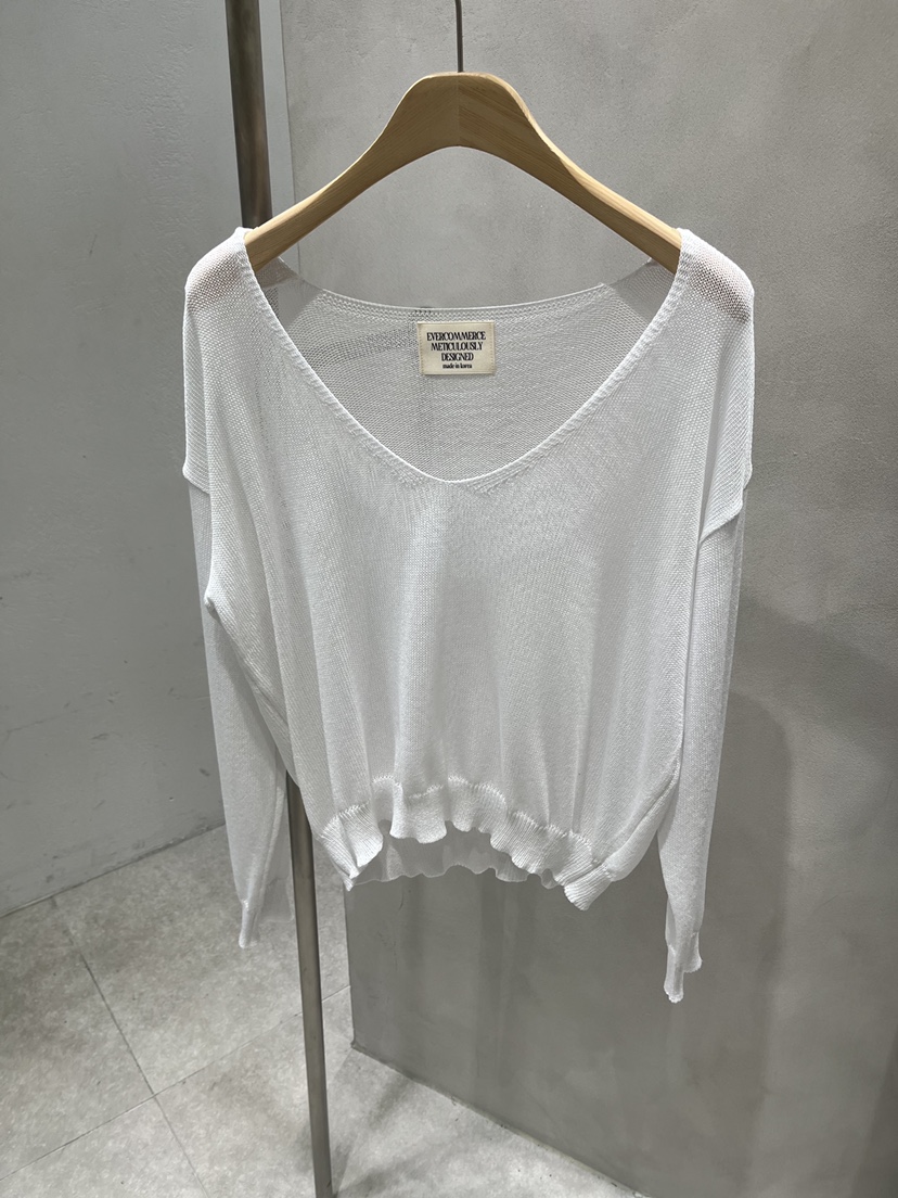 EVERCOMMERCE METICULOUSLY DESIGNED韓國東大門直郵女裝新款時尚針織衫EVERCOMMERCE METICULOUSLY DESIGNED針織衫圖色4