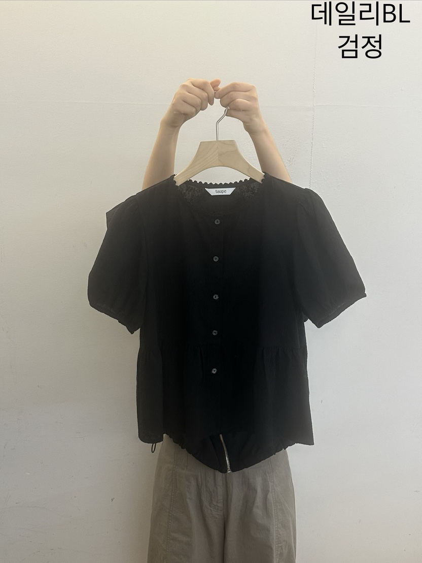 TAUPE韓國東大門直郵女裝新品熱賣26春夏時尚襯衫蕾絲衫BLTAUPE襯衫/蕾絲衫圖色2