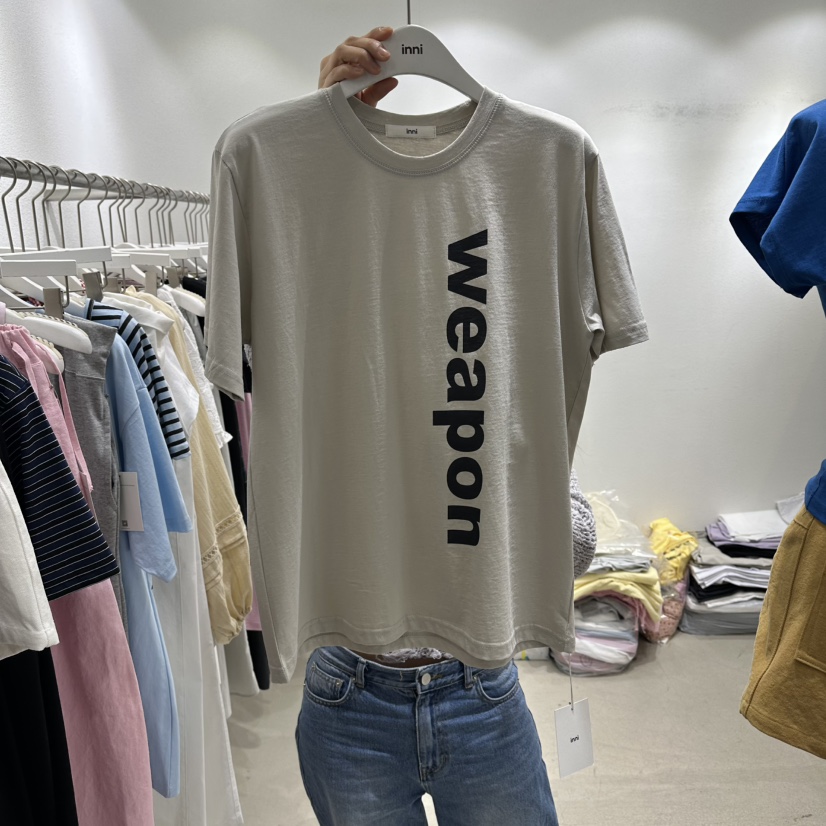 INNI韓國東大門代購女士新品26夏季時尚人氣26春夏熱賣T恤inniT恤圖色2