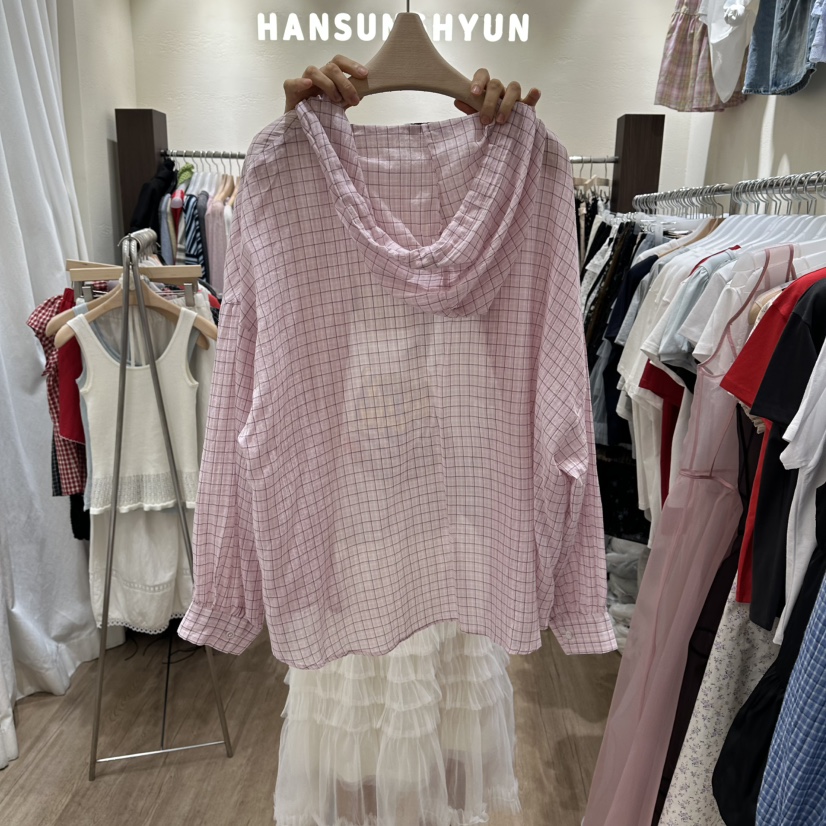 HANSUNGHYUN韓國直郵女裝新品熱賣襯衫蕾絲衫不含內搭格子HANSUNGHYUN襯衫/蕾絲衫