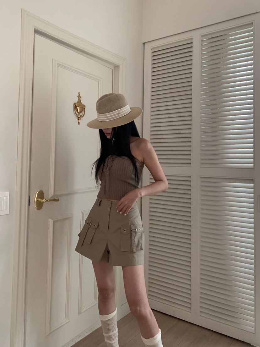 BADCALM韓國代購女裝新款職業26春夏推薦人氣時尚短褲工裝BADCALM短褲