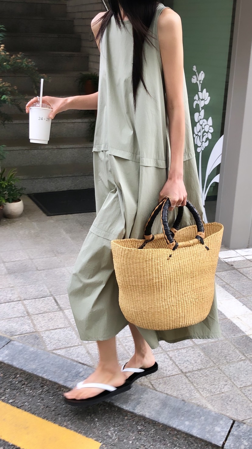 OVER RICH東大門實拍韓國女裝新品26夏季休閑熱賣連衣裙OVER RICH連衣裙