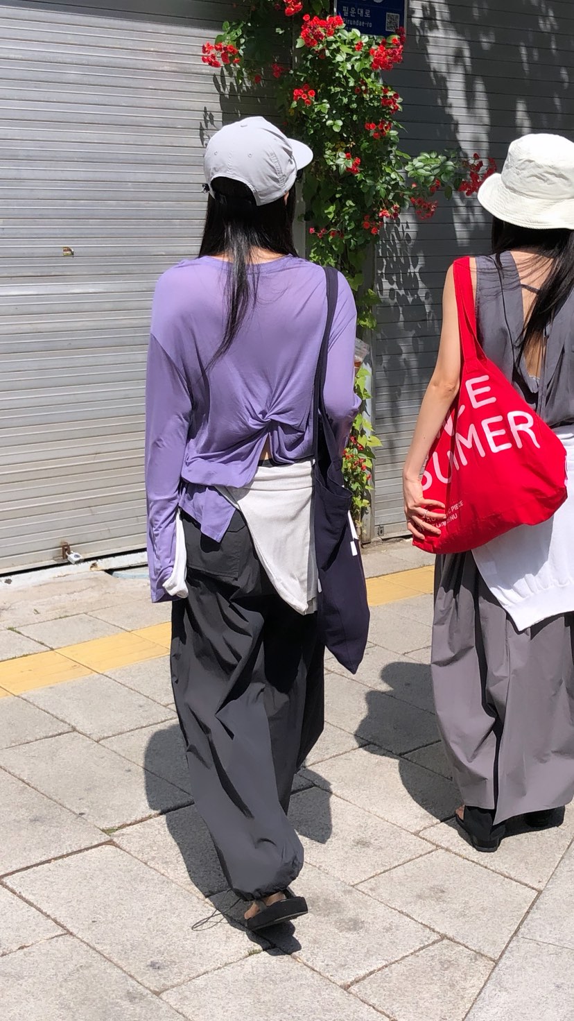 OVER RICH韓國東大門代購女士新品職業人氣休閑長袖T恤扭曲OVER RICH長袖T恤