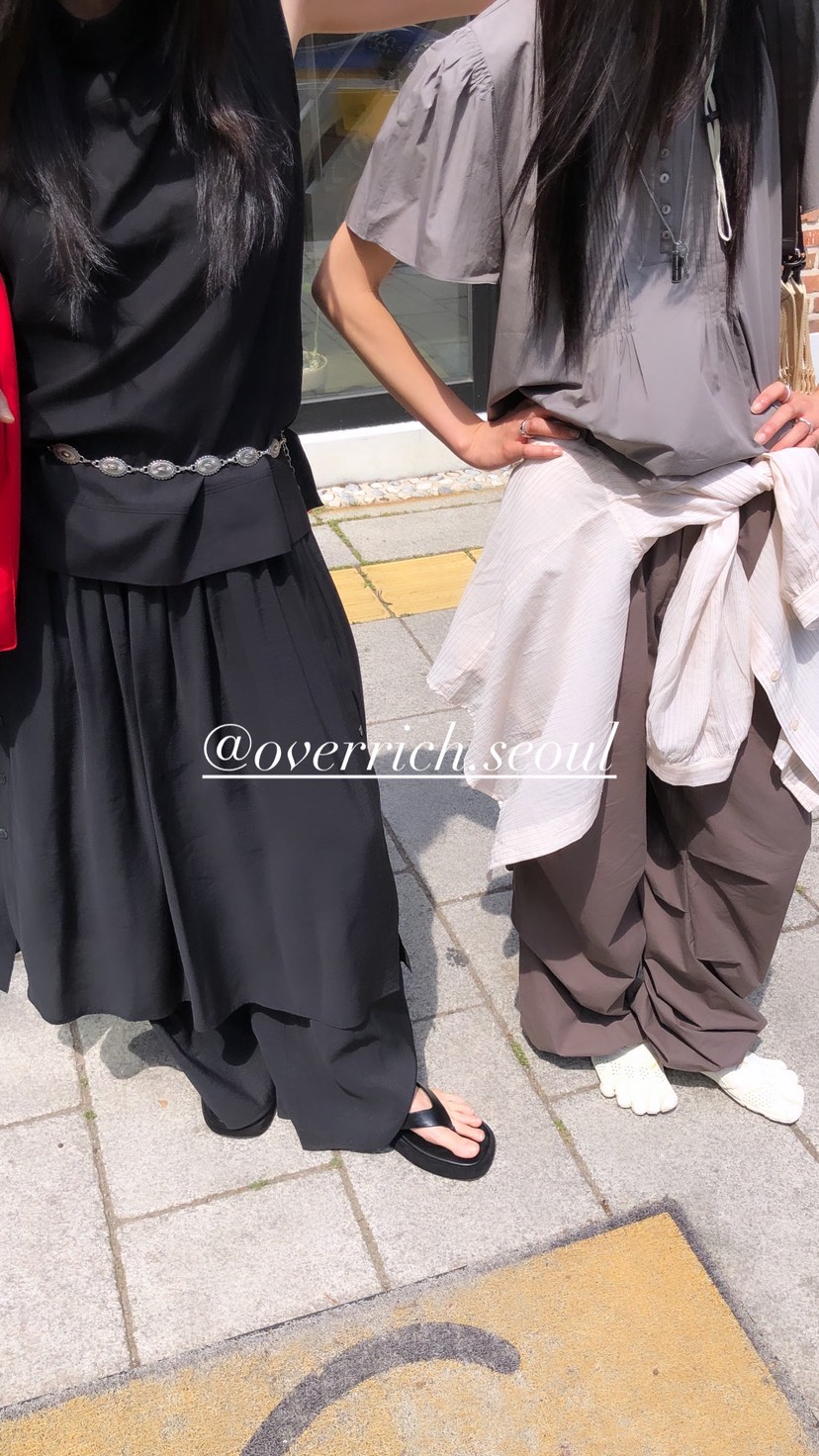OVER RICH韓國東大門直郵女士新品休閑職業推薦吊帶背心OVER RICH吊帶/背心