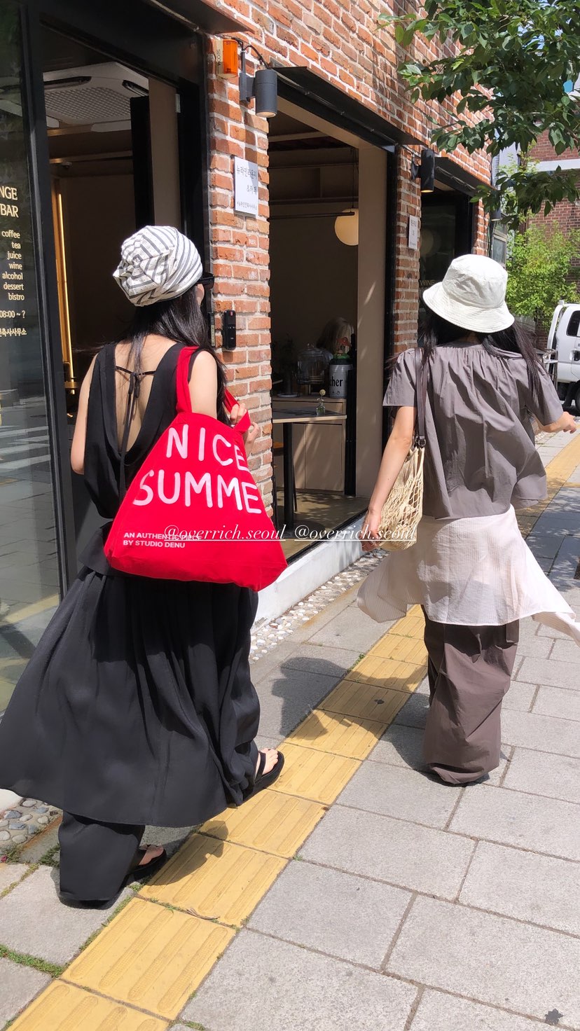 OVER RICH韓國東大門直郵女士新品休閑職業推薦吊帶背心OVER RICH吊帶/背心
