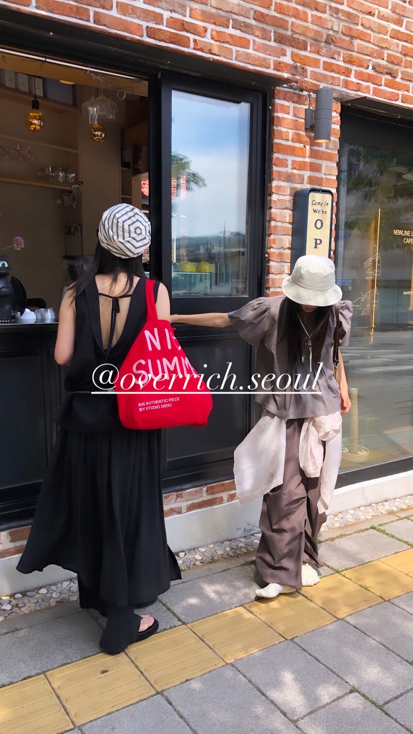 OVER RICH韓國東大門直郵女士新品休閑職業推薦吊帶背心OVER RICH吊帶/背心
